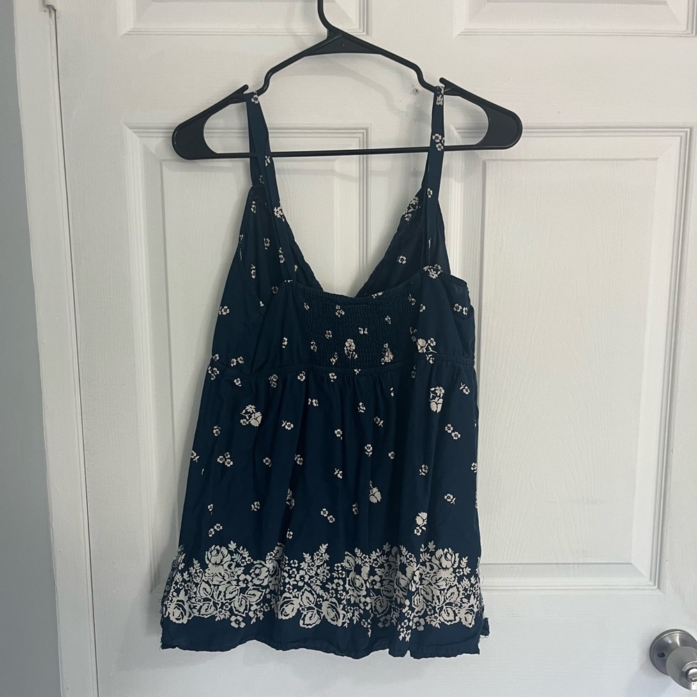 Tank top - Picture 3 of 4